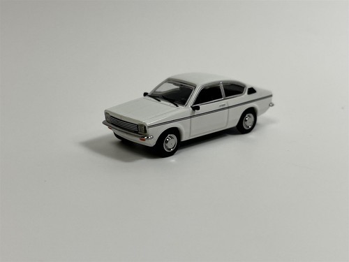 Opel kadett coupe - opel, white