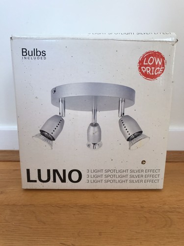 Brand new 3 - brand, 3-light