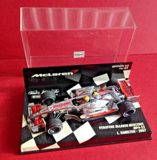 Minichamps 1/32 Scale Model Lewis Hamilton McLaren Mercedes MP4-22 2007 Ed 43