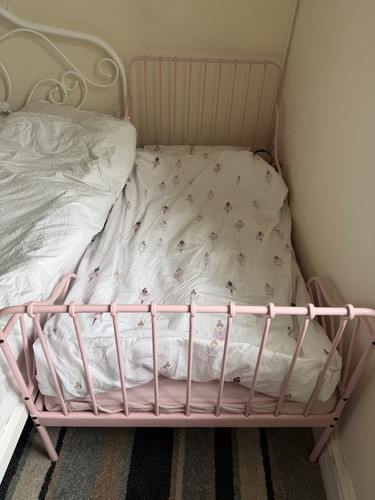 Pink ikea extendable bed - pink,
