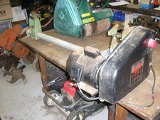 Sealey SM42 wood lathe. 30in length. 4in diameter. 5 speed.