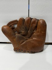 Vintage 1953 Baseball Glove - A25