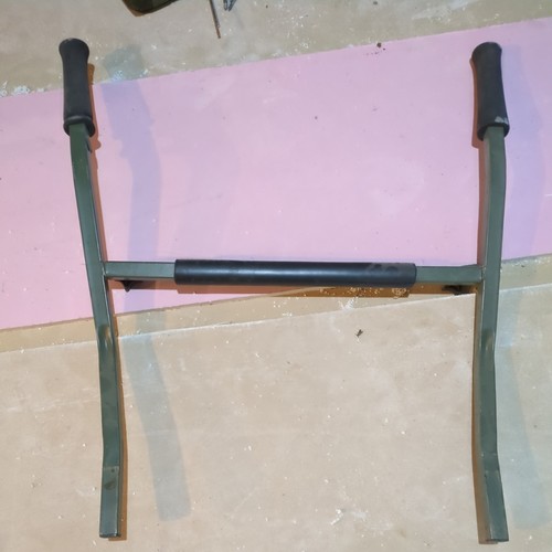 Carp porter bucket holder 2 - carp,