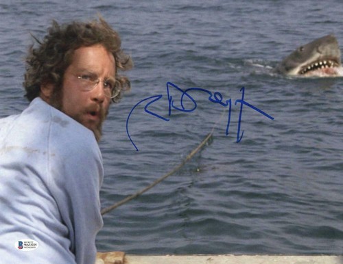Richard dreyfuss signed 11x14 - richard,