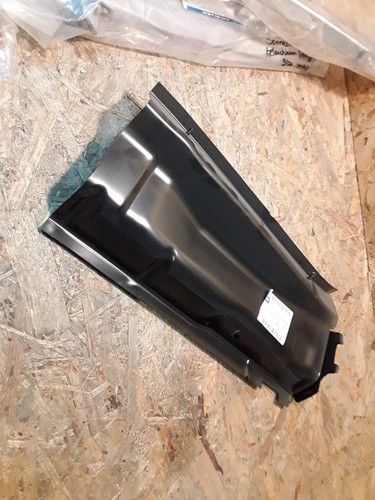 Vectra caravan rear panel - b,
