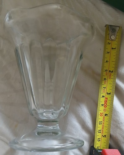 Sundae glasses dessert - glasses, ice
