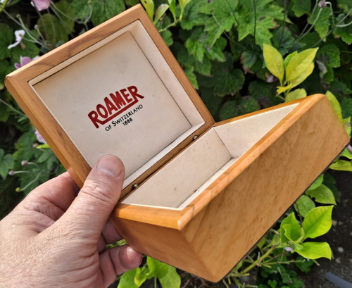 Roamer vintage wooden watch - wooden,