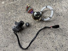 Ducati 916  lock set fuel cap key ignition and seat lock 748 996 998