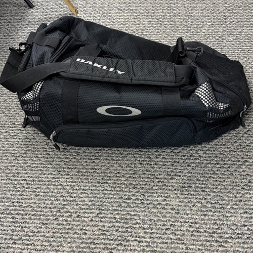 Vintage oakley duffle bag - duffle,