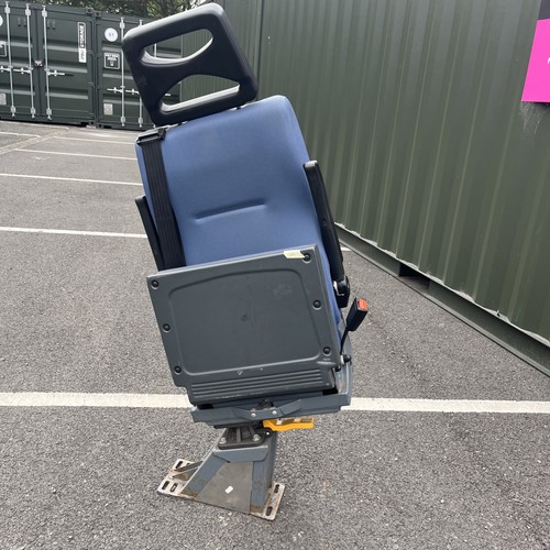 Folding swivel single seat - swivel,