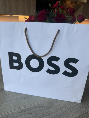 Hugo boss empty used - empty, paper