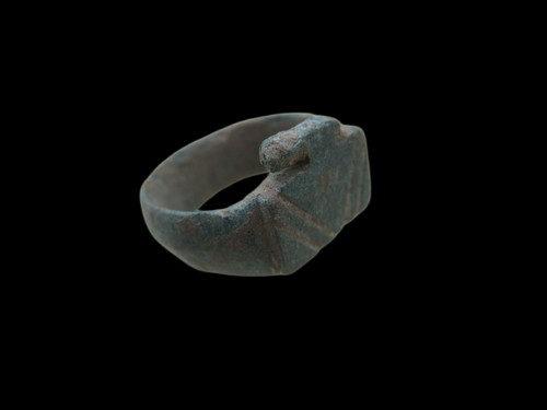Ancient bronze - an,
