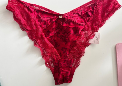 Bnwt rosie autograph red - bnwt, m&s