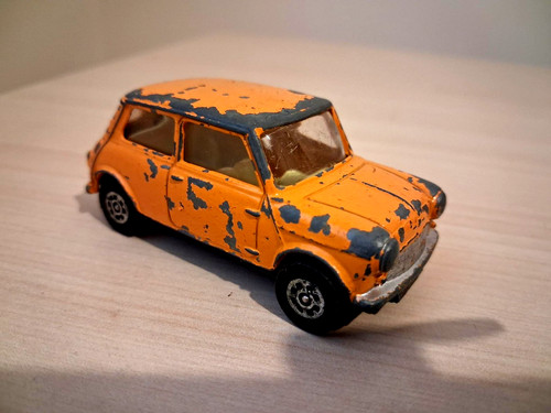 Corgi whizzwheels morris mini - whizzwheels,