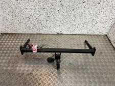 18-22 FORD FOCUS MK4 ESTATE TOW BAR WITH SINGLE OUTLET