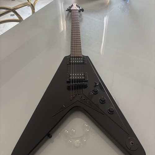 Epiphone gibson flying - by, v