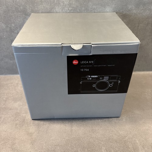 Leica black painted 10704 - leica,