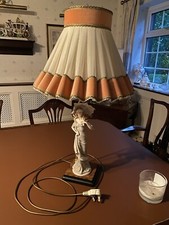 LEONARDO FIGURE LAMP