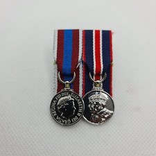 Queens platinum and coronation - queens,