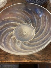 A stunning Rene Lalique Glass poisson ( fish) glass bowl. 