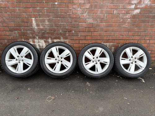 Vauxhall astra alloy wheels - alloy,