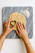 Marble Pastry Board, CUTTING