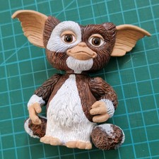 GIZMO Gremlins pull back action toy figure with poseable head & arms - 8cm tall