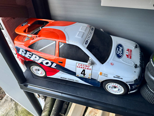 Hpi wr8 flux - ford, escort