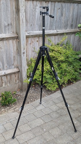 Prinz 2000 camera tripod