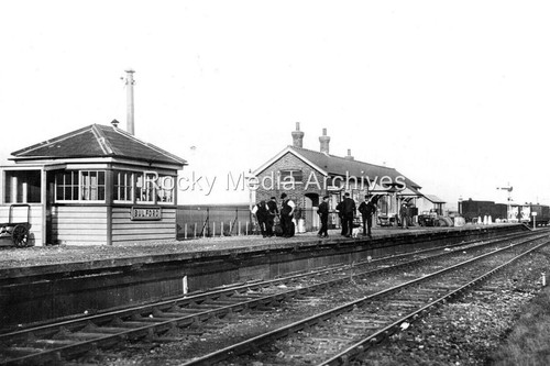 Png the railway station - the,