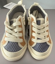 Zara Boys Baby Shoes Size 5.5 Uk.