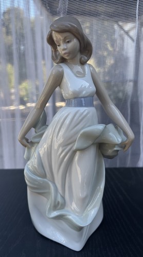 Nao lladro porcelain - nao,
