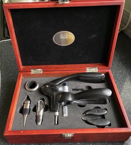 Barcraft wine accessory set - barcraft,