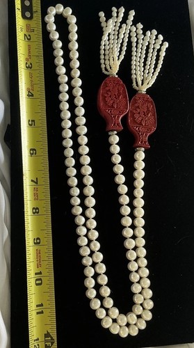 Cultured pearls 24 inches - ,