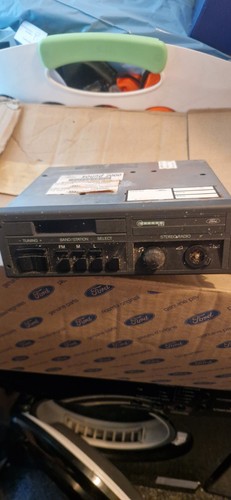 Ford sound 2000 radio - radio, cassette