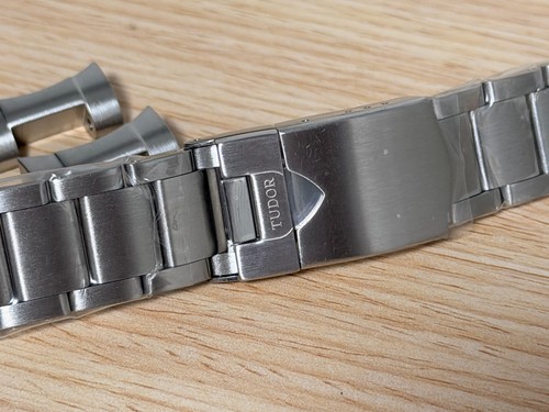 Replacement for 22mm tudor - replacement,