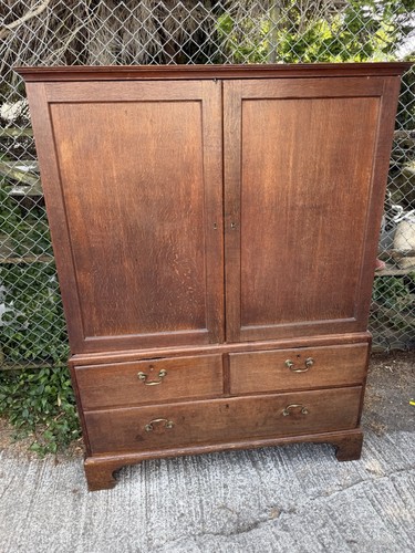 Antique housekeepers - antique, c)