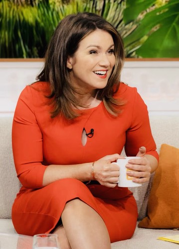 Susanna reid sexy presenter - susanna,