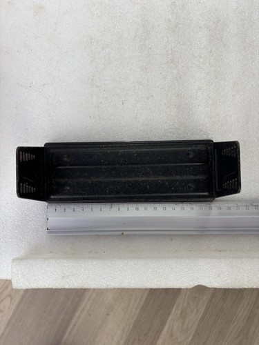 Mobile radio bracket - radio, for