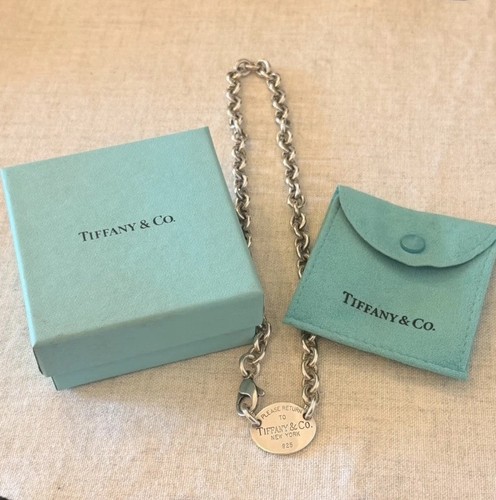 Tiffany return to round - return,