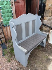 Church Pew Bench Seat Comfortable Rest Good Condition Used