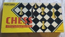 Spears Games Vintage Chess Set with Board 1970s Edition (Bx 209)