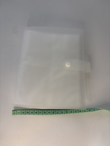 Clear plastic jewellery - clear,