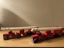 VINTAGE & RARE! A PAIR of