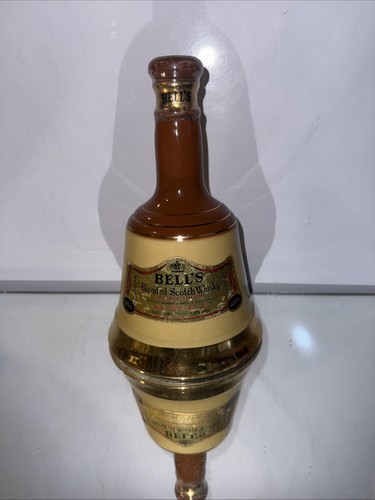 Bells old scotch whisky mini - old,