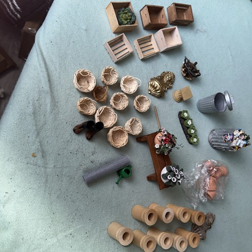 12th scale dolls - scale, garden