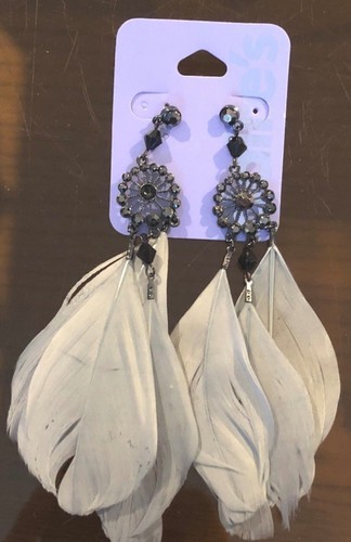 Earrings elegant grey - grey, feather