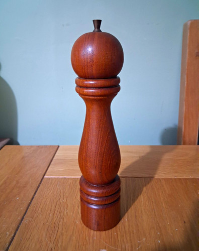 Manual wooden danish pepper - manual,