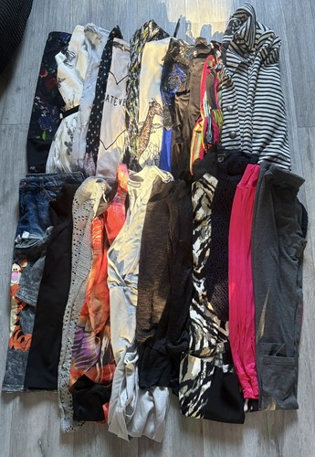 Ladies clothes bundle size - bundle, 10