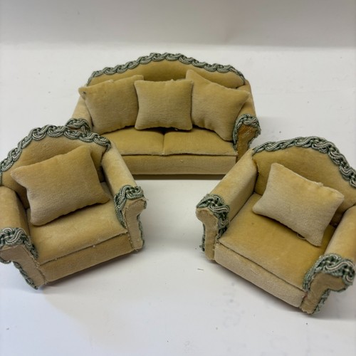 12th scale dolls house - 1:12th,